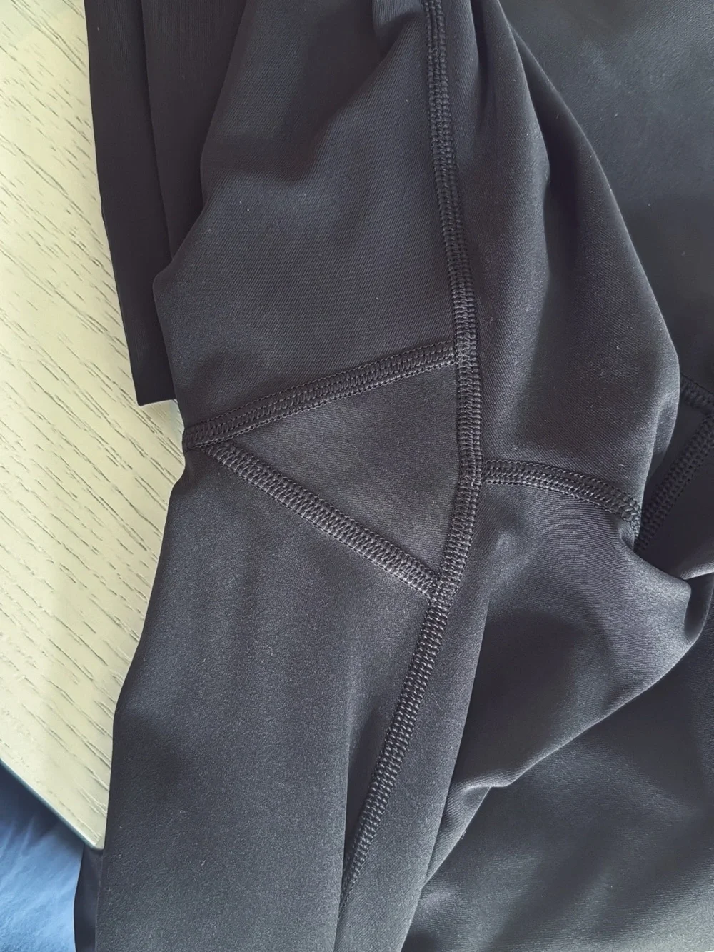 Lululemon Size 6 Black Train Times 7/8 Leggings